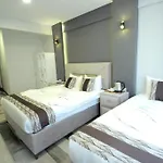 Hotel Guler Palace *