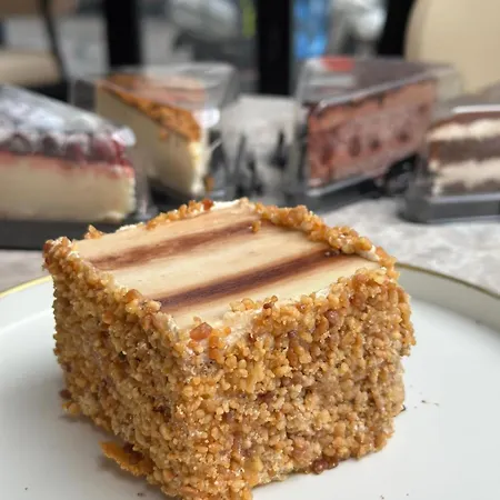 Отель Guler Palace *