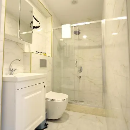 Hotel Guler Palace