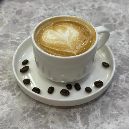 מלון Guler Palace *