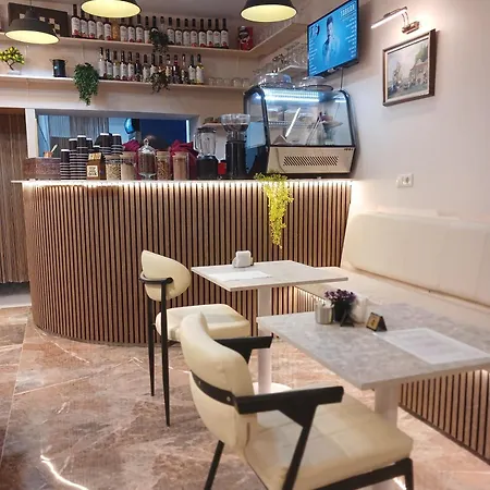 מלון Guler Palace